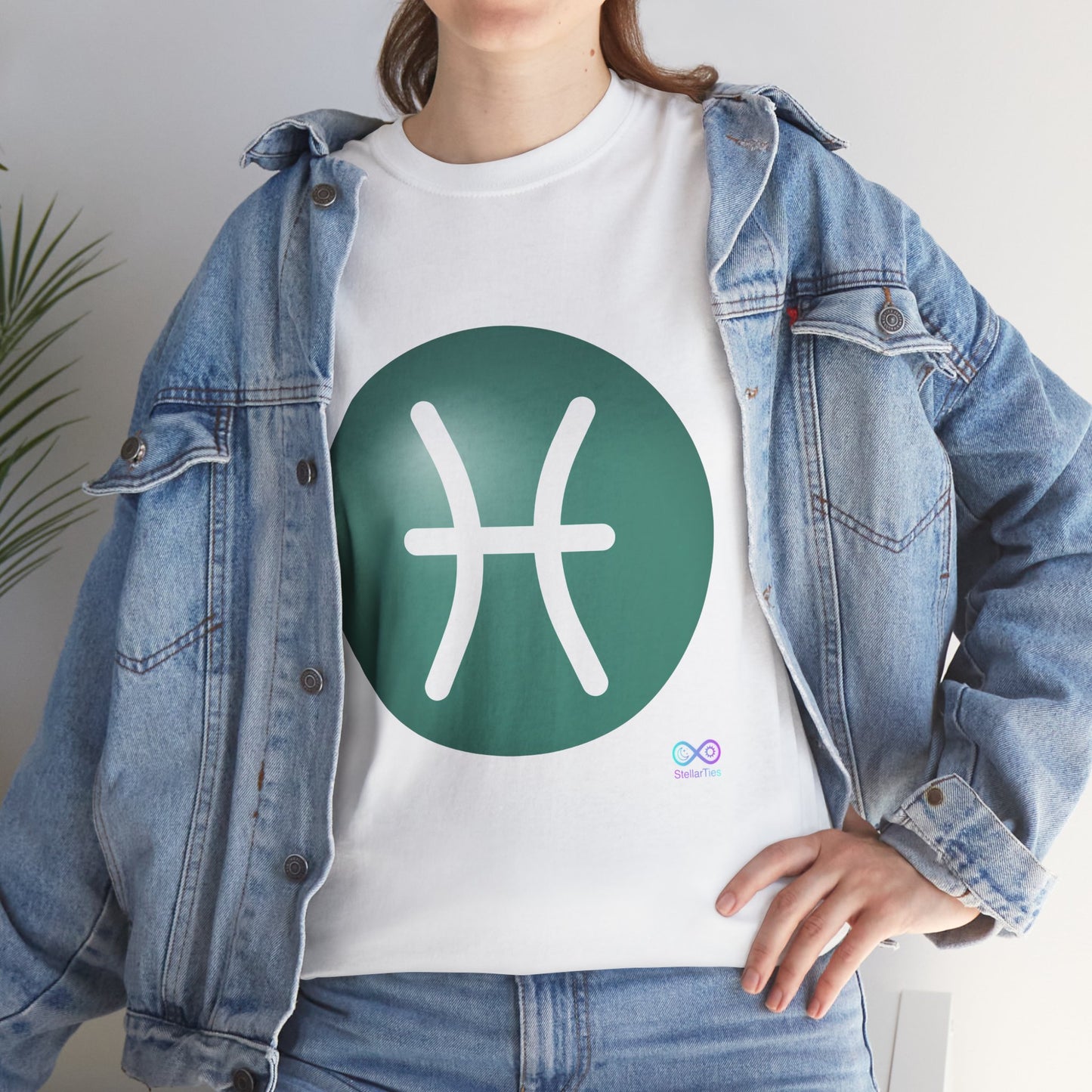 Women's Pisces Zodiac Symbol Tee